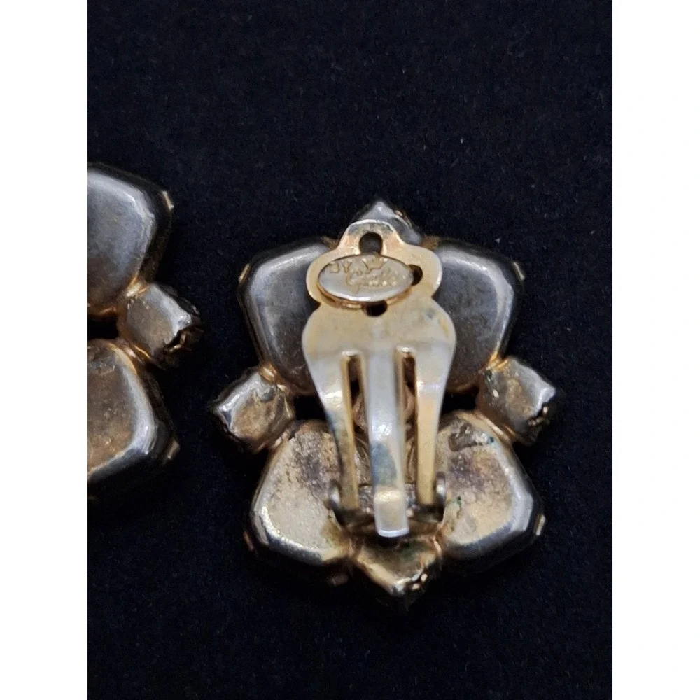 Vintage By Gale Champagne Rhinestone Clip On Earrings Cluster